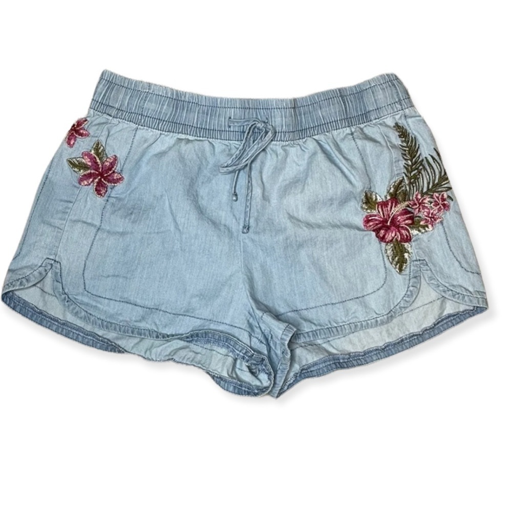 Express High Rise Chambray Shorts - Picture 2 of 3